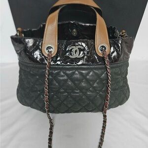 Chanel Black and Brown Quilted Women's Bag